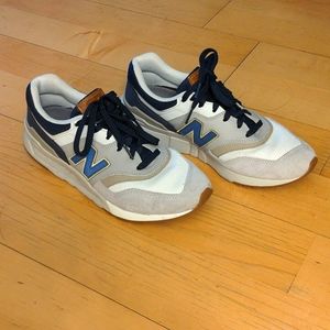 New Balance 997h Size 8